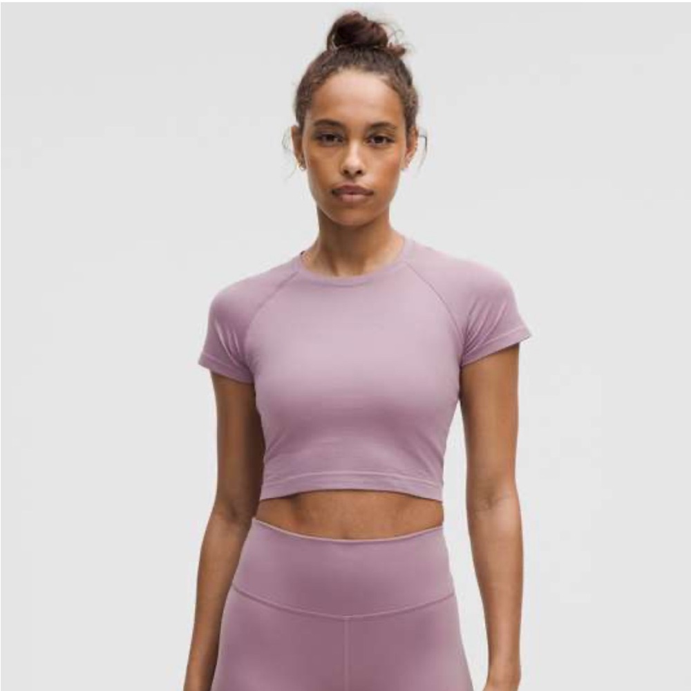 lululemon athletica Mauve/Pink Short Sleeve Crop Top